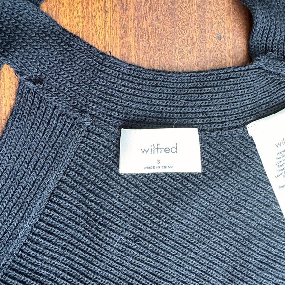 ✨ Wilfred / Aritzia | Open tie back Knit Crop tank top | Size S ✨ - Picture 3 of 9